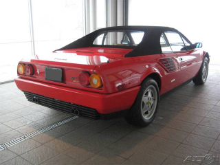 Illustration for article titled Nice Price Or Crack Pipe: 5,944-Mile Ferrari Mondia Cabriolet For $37,995?